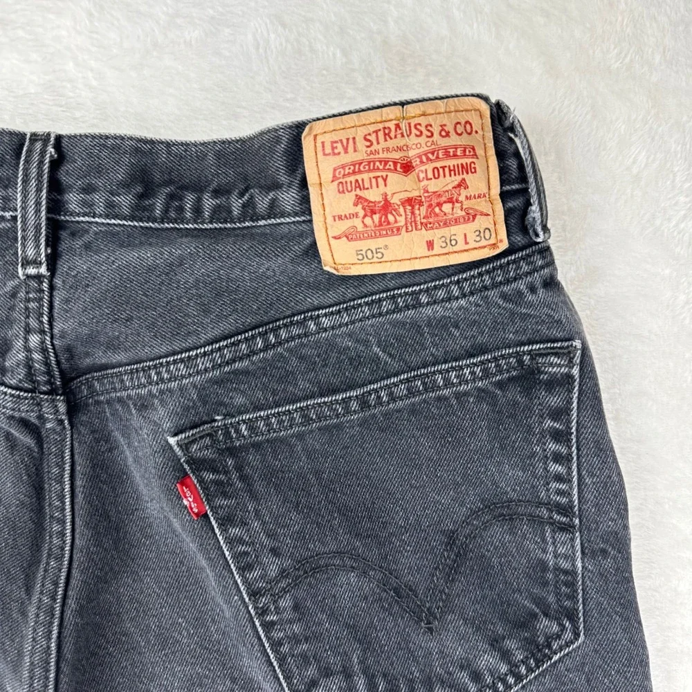 Levi's 505 Jeans Mens Regular Fit W36 L30 Black Straight Leg Denim Cotton Pants